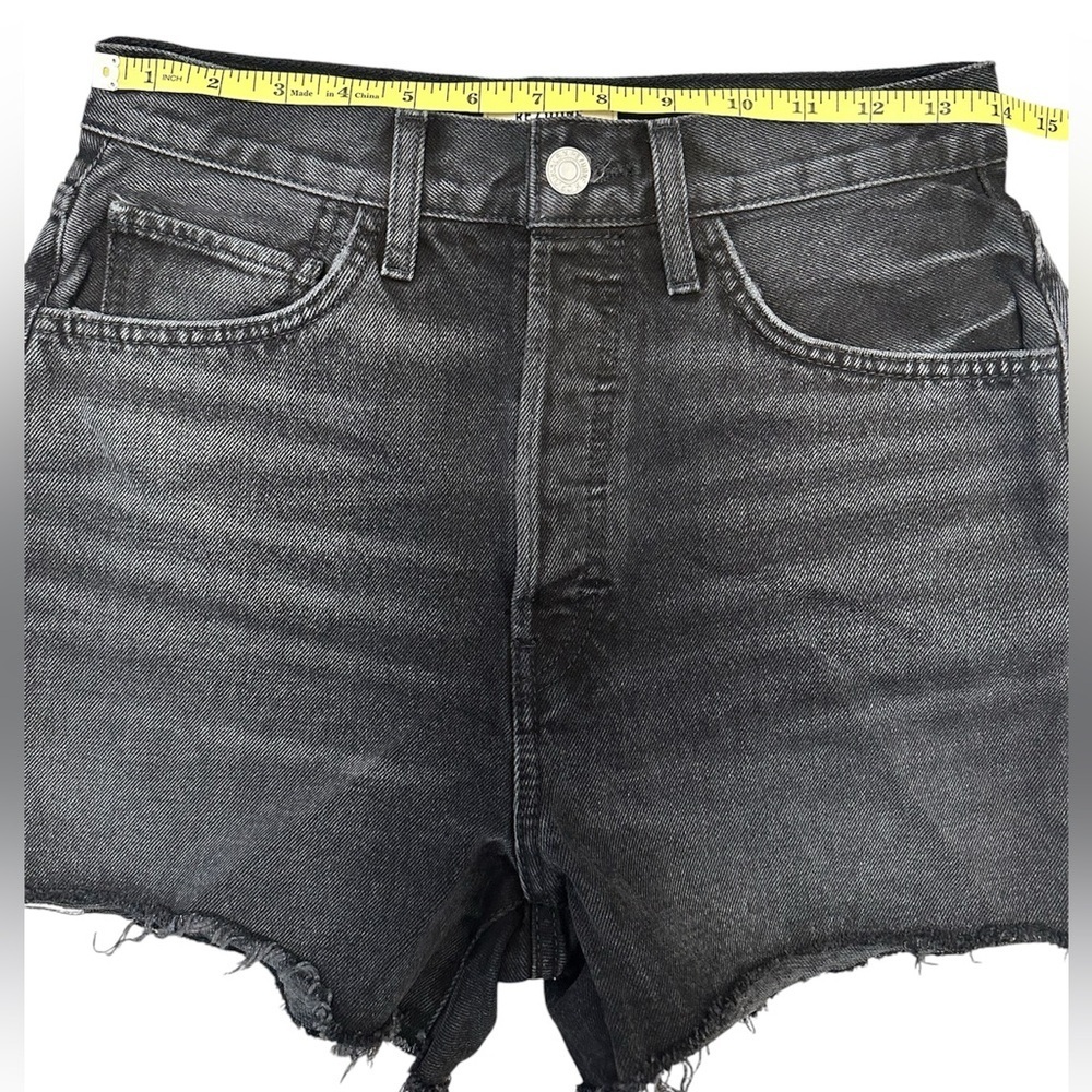RE/DONE Levi’s Jeans Black Denim Cutoff Shorts 70’s High Rise Women Size 26 $275 - Picture 11 of 17